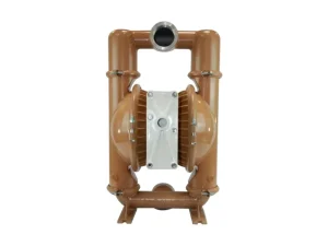 Nomad brown pump with a central metal body