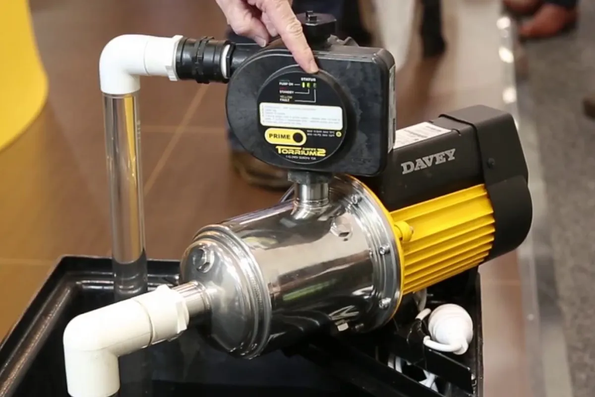 Davey horizontal pump with a black controller