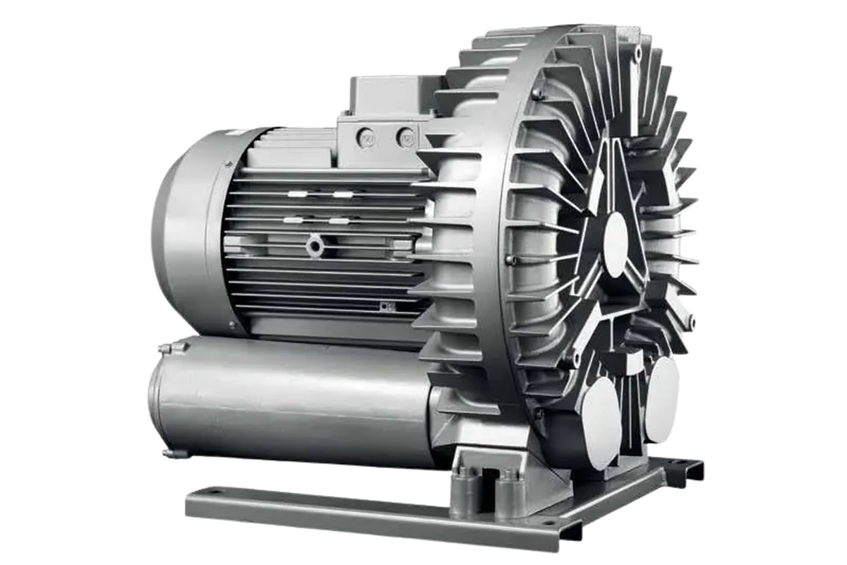 ESAM blower with a finned metal housing